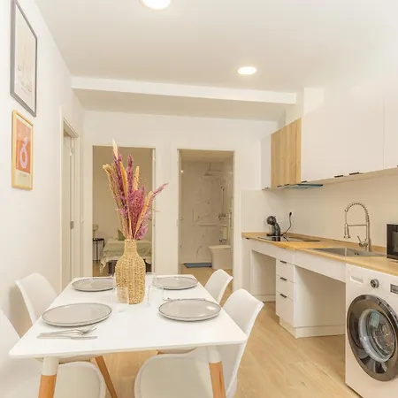 아파트 Casa Berni - Bright & Spacious Near Center